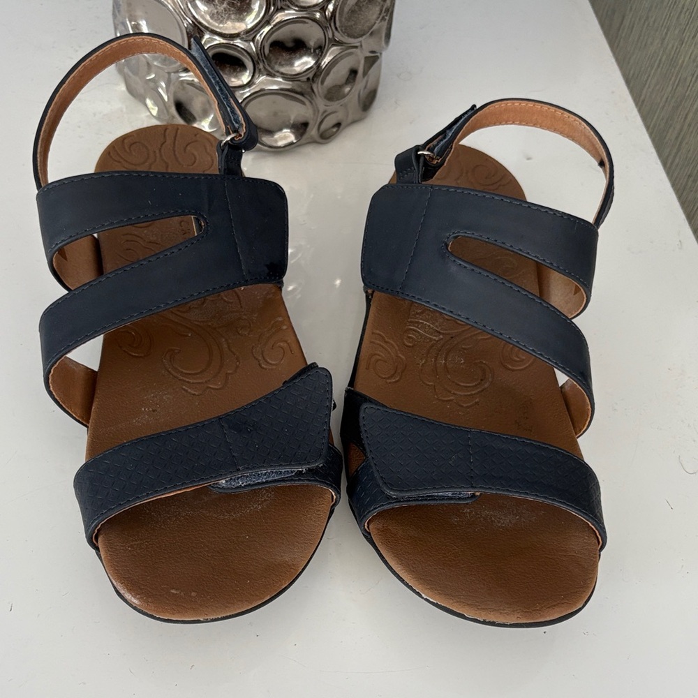 Rockport Navy and Brown Strappy Comfort Sandals